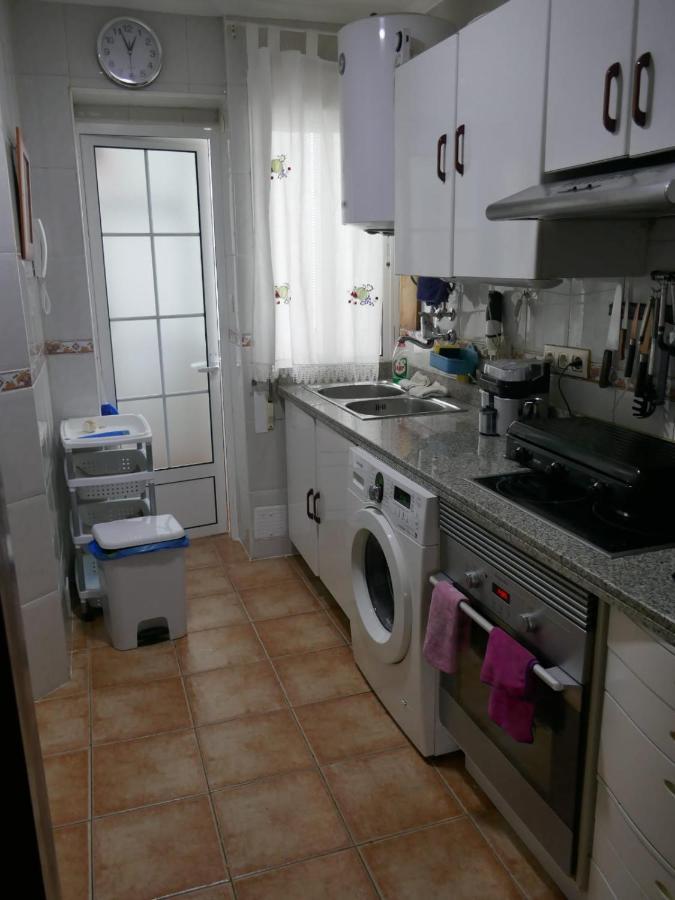 Habitaciones En Aviles Luaran gambar